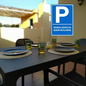 Yellow Duplex Free Parking And Terrace Apartament Malaga